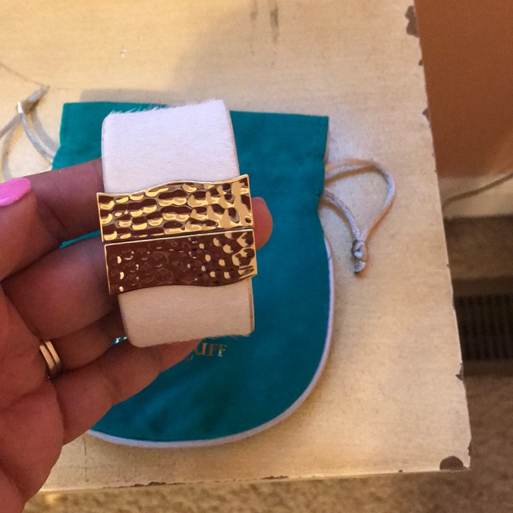 Rustic cuff cuff - Picture 2 of 5